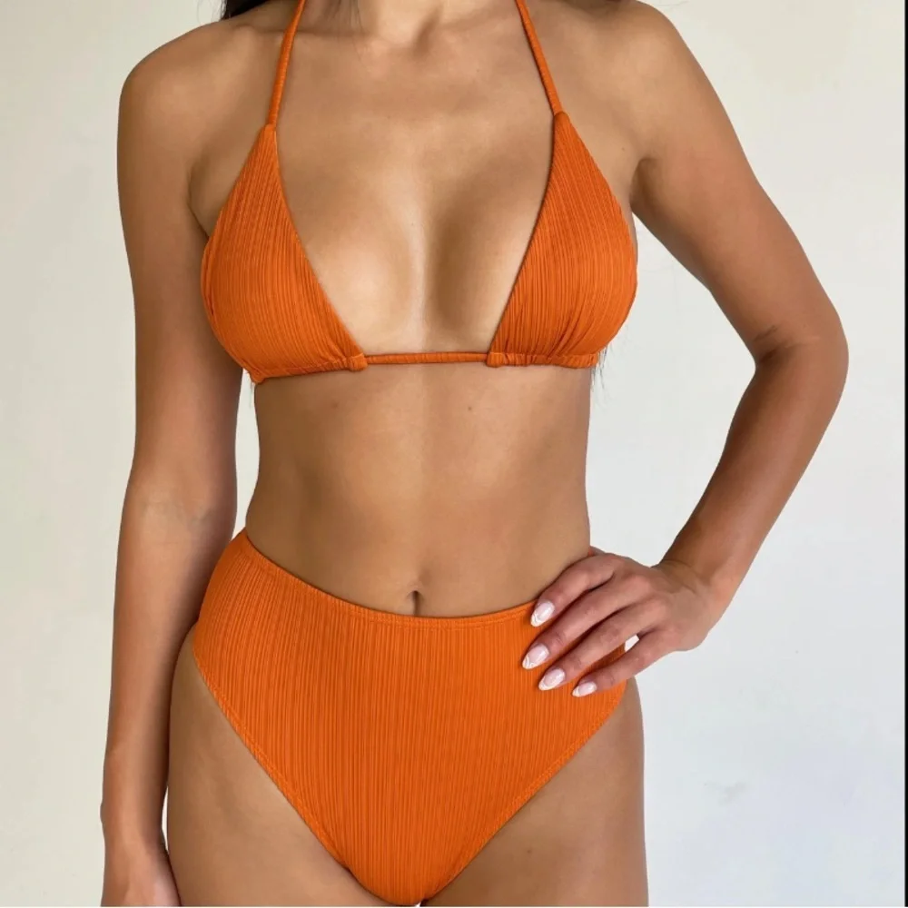 Frankie’s Bikini Orange Textured Ribbed Bikini size S